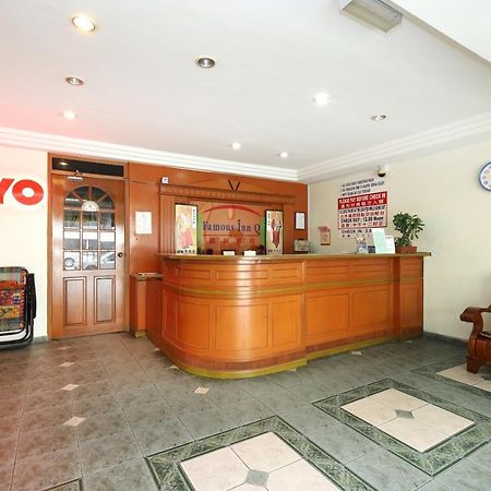 Oyo 764 Hotel Famous Inn Malacca Bagian luar foto
