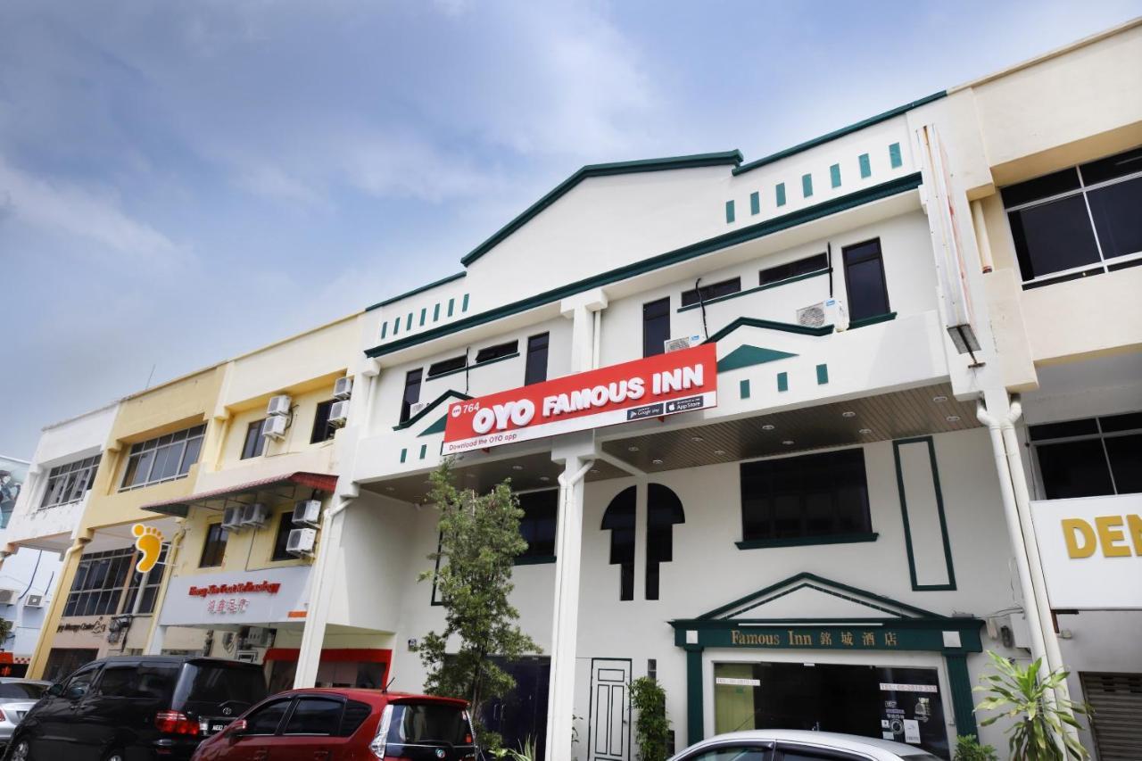 Oyo 764 Hotel Famous Inn Malacca Bagian luar foto