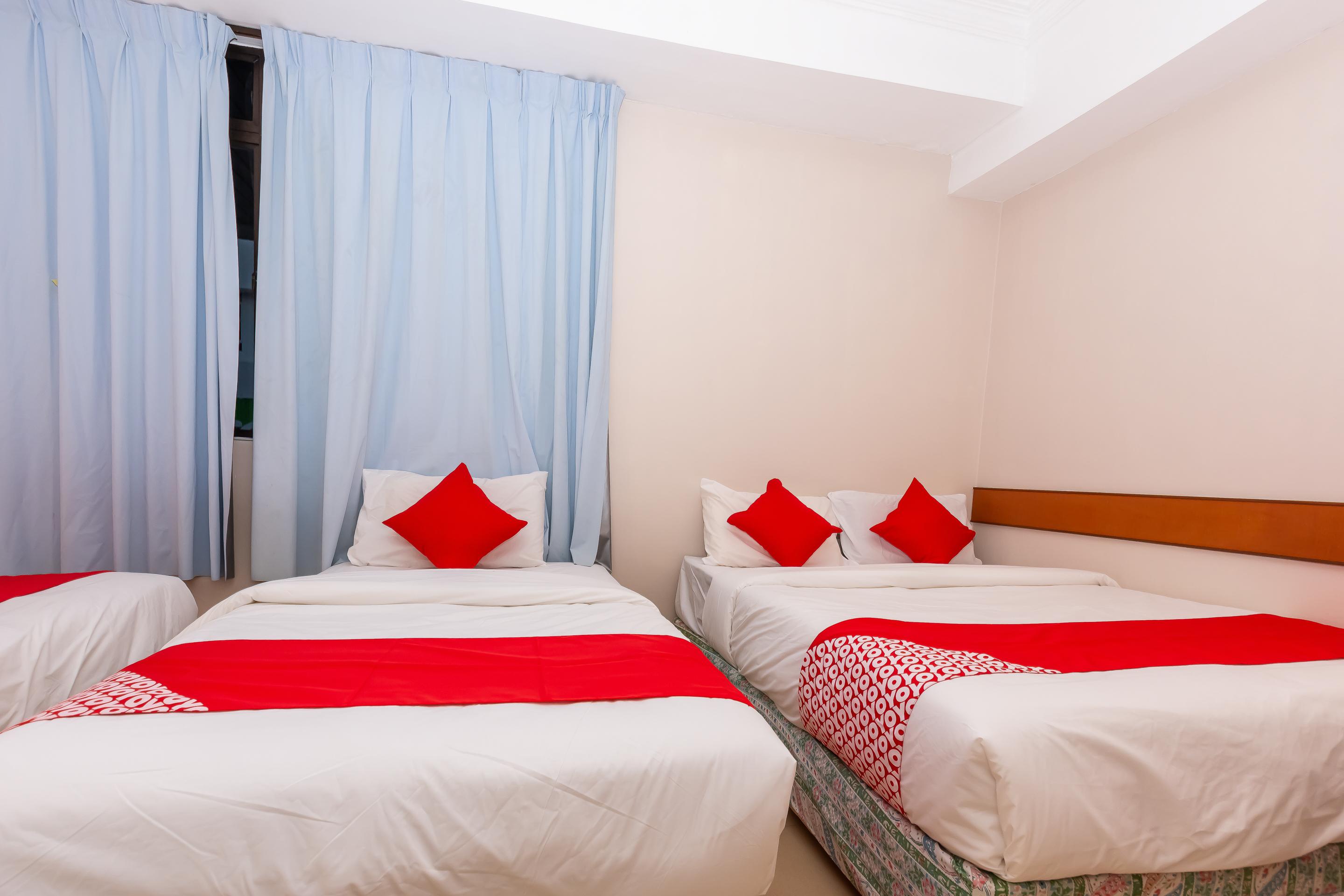 Oyo 764 Hotel Famous Inn Malacca Bagian luar foto