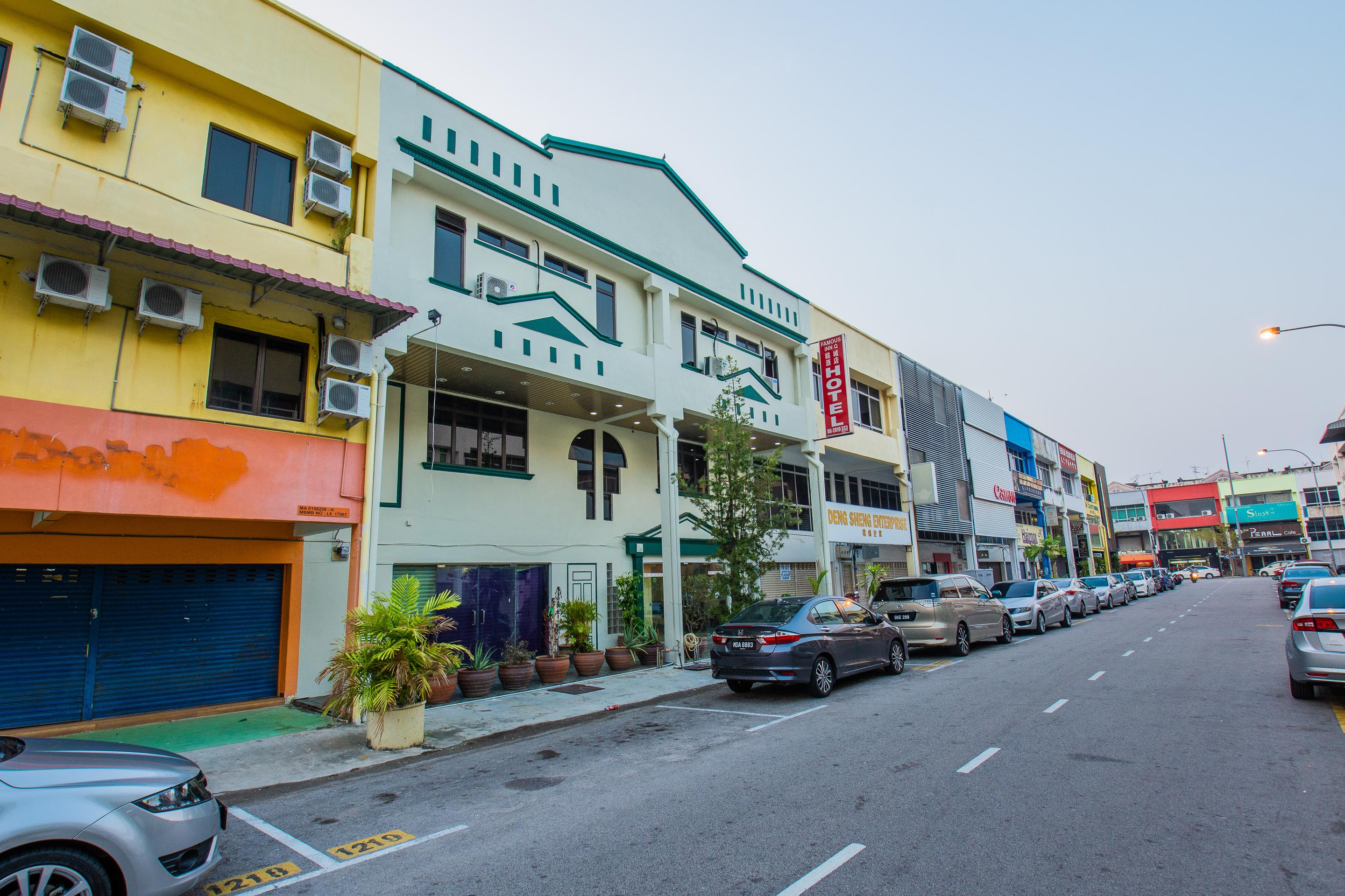 Oyo 764 Hotel Famous Inn Malacca Bagian luar foto